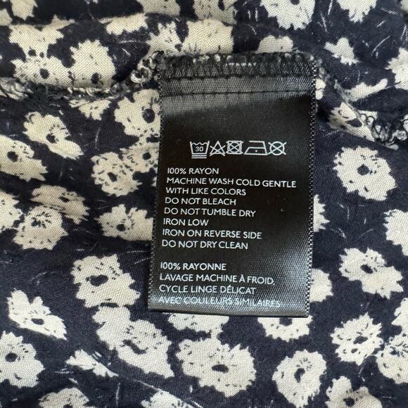 Anthropology Pins & Needles Floral Top Womens Black Flowy Boho Coquette Pretty - Picture 4 of 9